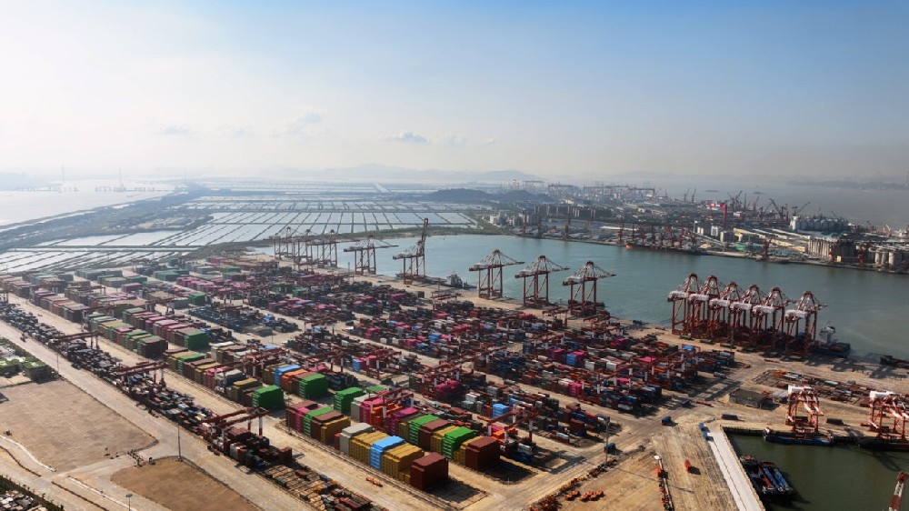 Shenzhen Port, Bureau Veritas ink green shipping pact